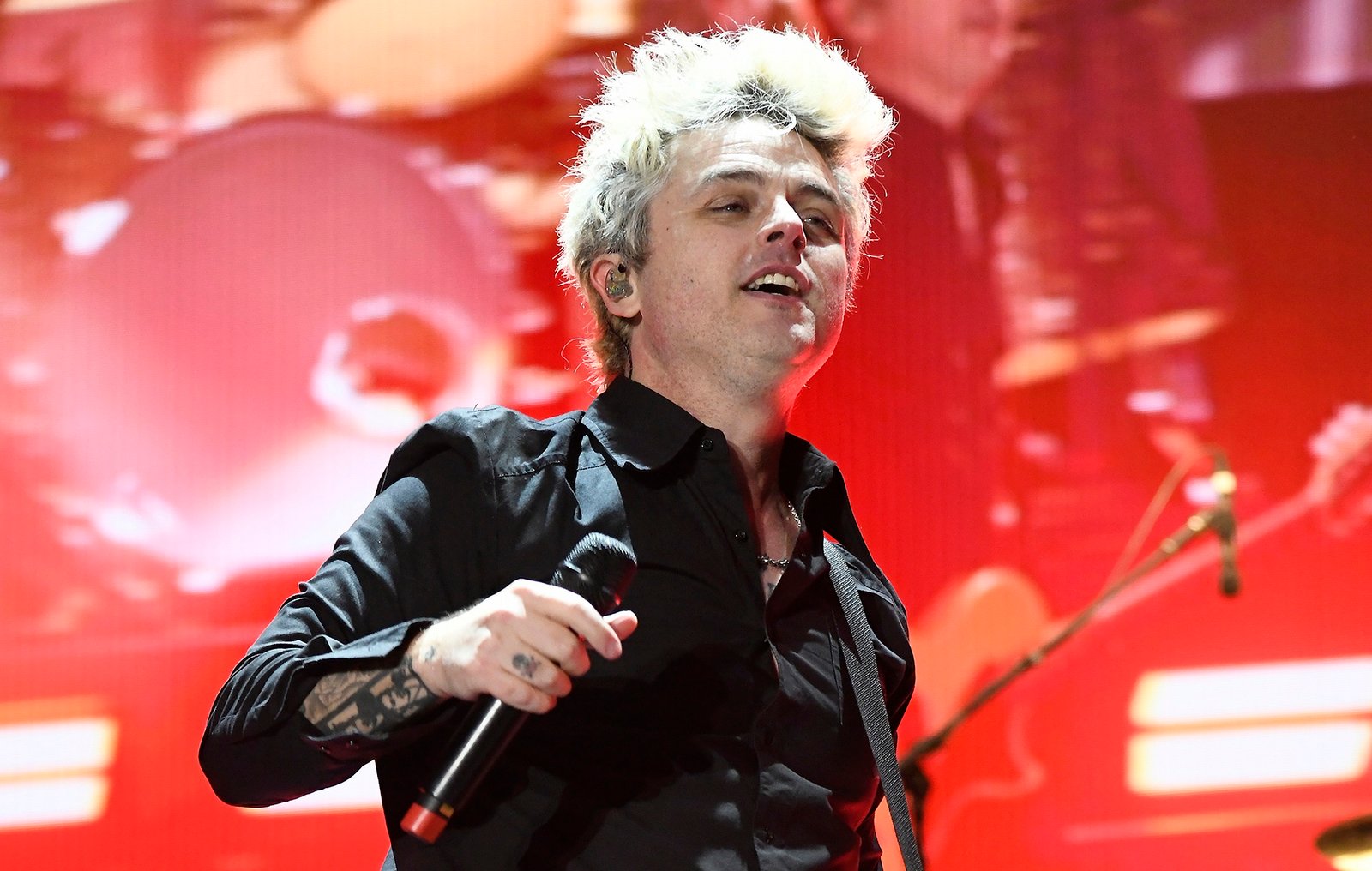 Billie Joe Armstrong Net Worth About Green Day's singer fortune