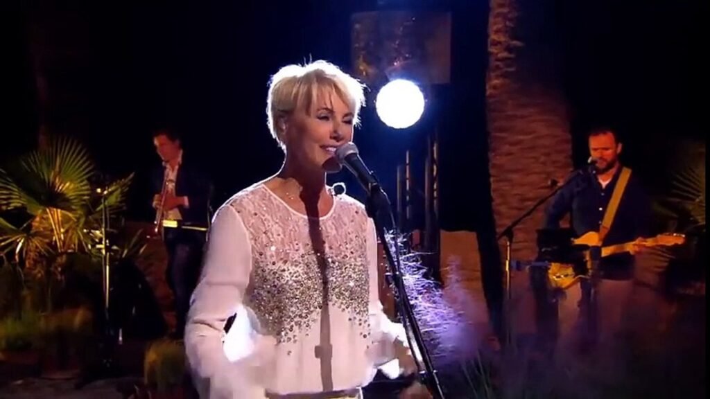 The Time Dana Winner Broke The Internet With Her Off The Hook Whitney Houston Cover 1747